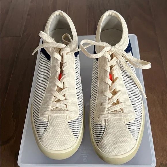 Rothy's The Lace Up Sneaker - Picture 3 of 9